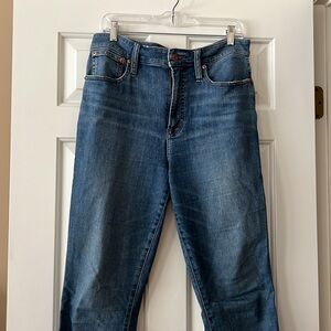 J.Crew 9" Vintage Slim-Straight Jean in Windflower Wash Size 30